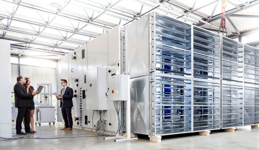 Factory Acceptance Test of an AHU with a fan wall. Factory Acceptance Test of an AHU with a fan wall.